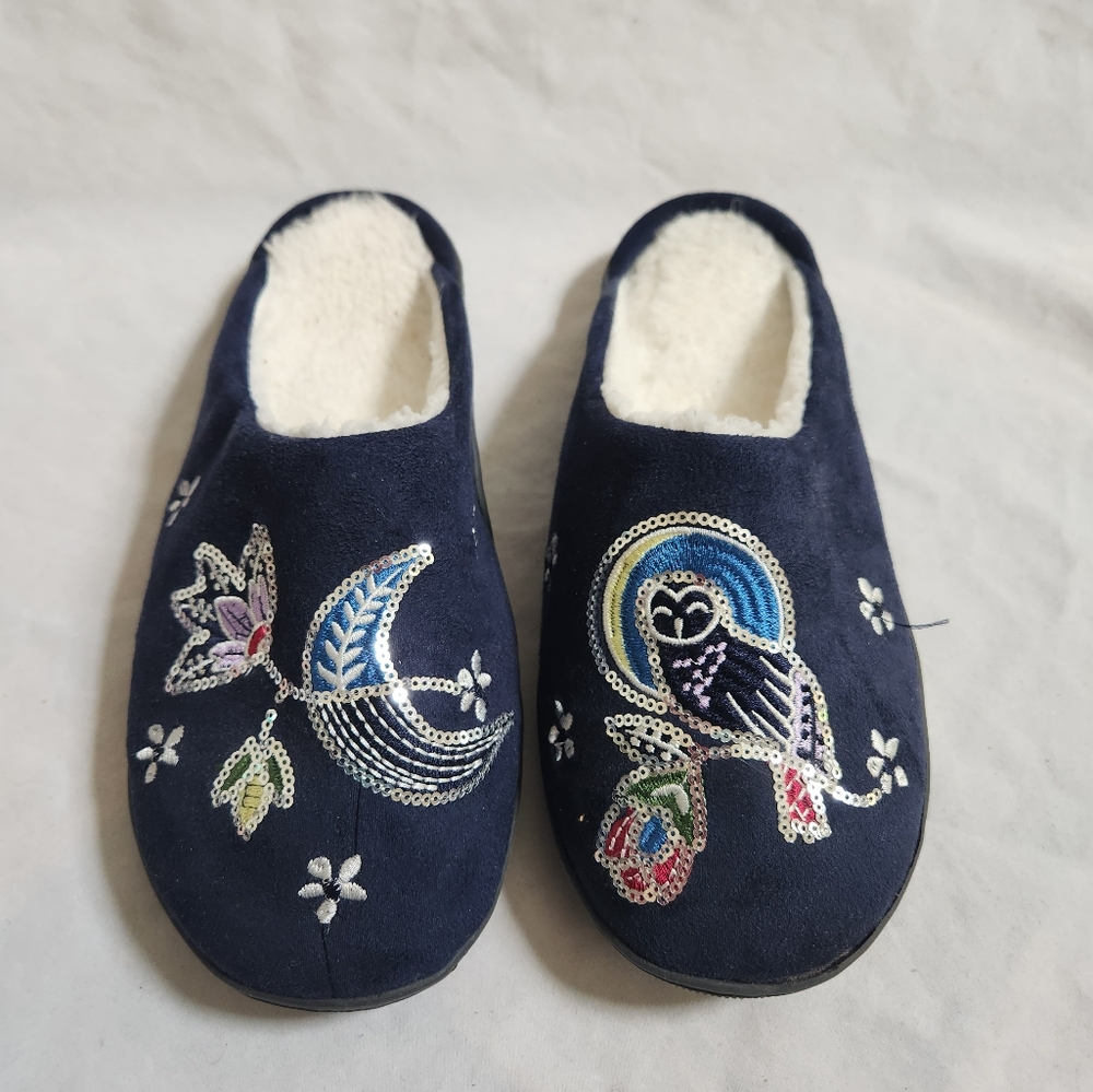 Vera Bradley Navy Blue Night Sky Owl Moon Slippers